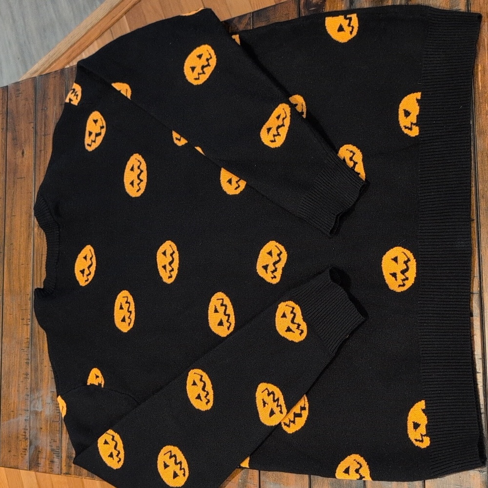 Cakeworthy Nightmare Before Christmas Pumpkin King Cardigan NMBC Unisex - Picture 7 of 8